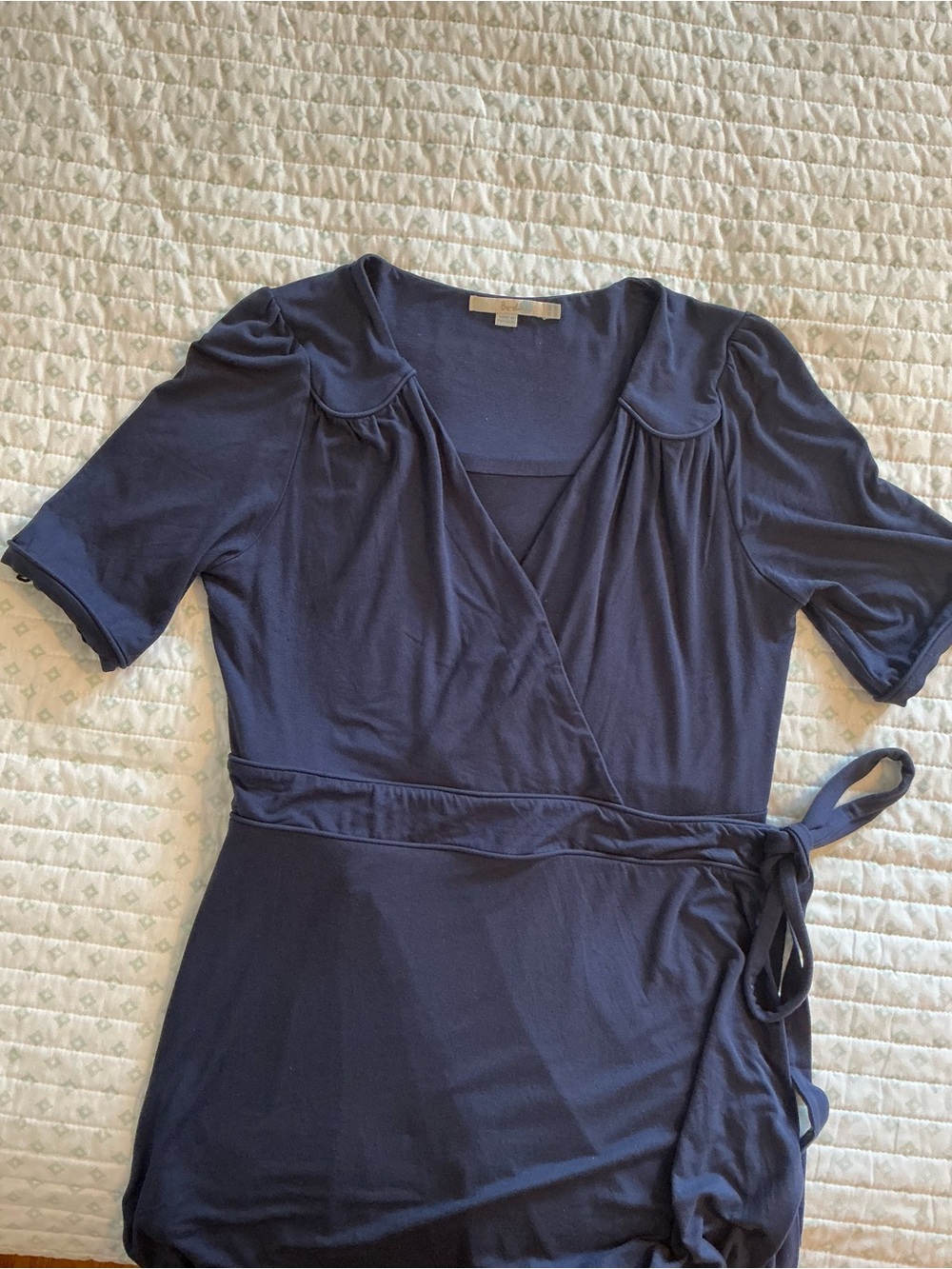 Boden Navy WRAP DRESS 12 Short-Sleeve Midi. stretchy. Soft.